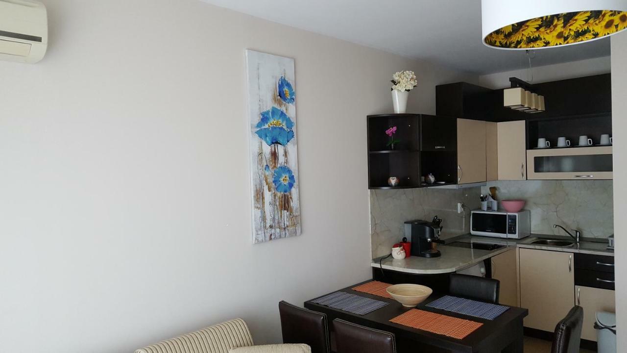 Апартамент Cacao Residence Pantai Sunny Bagian luar foto