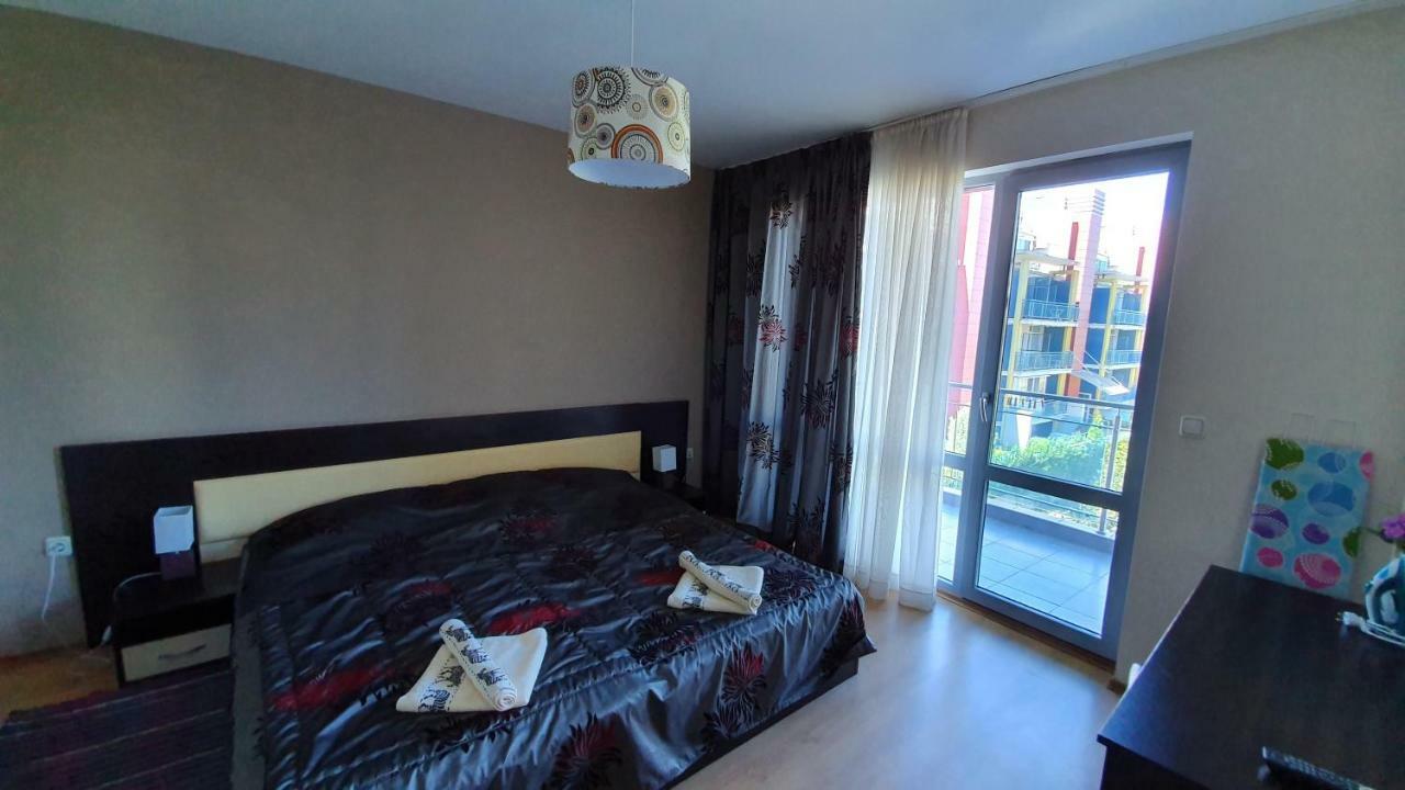 Апартамент Cacao Residence Pantai Sunny Bagian luar foto